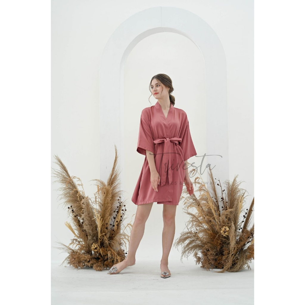 Trivesta Robes - Basic Robe Plum - Kimono Robe Bridesmaid Satin + Free Bordir (Tulisan Bebas Bisa Nama)