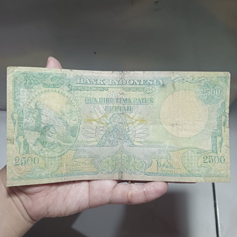 koleksi uang kuno 2500 rupiah.7930