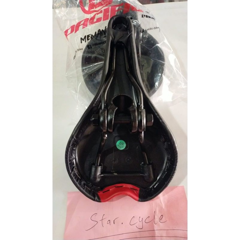 Sadel Sepeda BMX Pasific