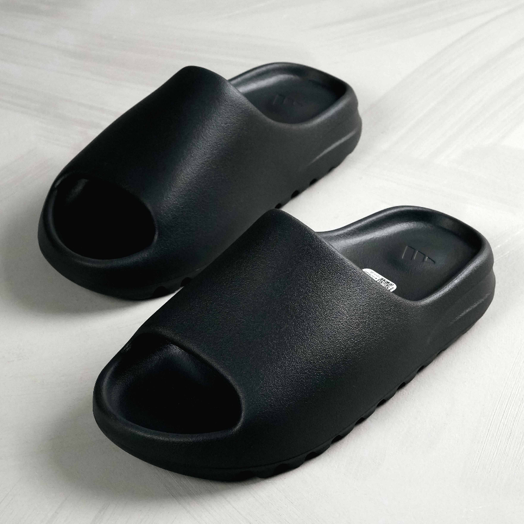 Yeezy Slide Onyx