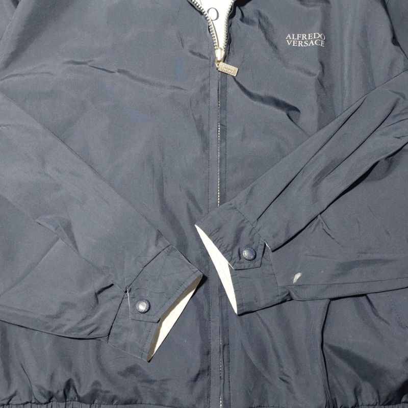 Jaket parasut alfredo versace