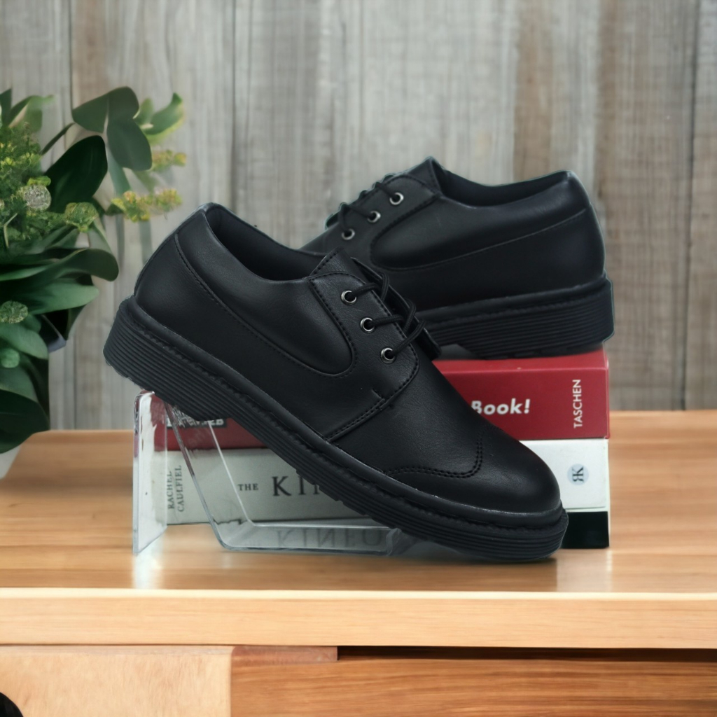 Dr Walkers Sepatu boots Pria Semi Formal Casual Rush Carlos Fuul Black