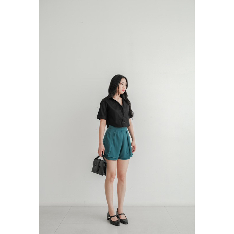 [LAVIA] Yeona Top / Kemeja Crop Top