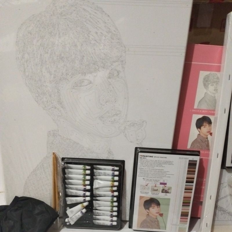 Paket alat melukis BTS satu set