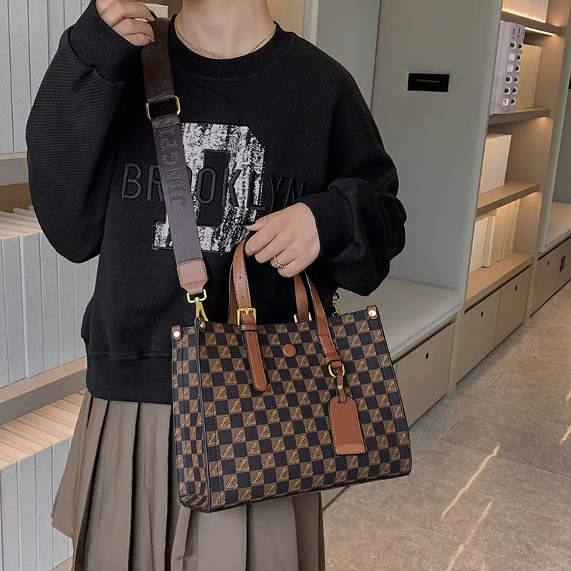 BJ57929 - KHAKI/BROWN TAS SLEMPANG HANDBAG TOTEBAG JINJING WANITA FASHION IMPORT MODIS ELEGAN TERMURAH TERLARIS TERBARU BAGSTORE JAKARTA TAS BATAM CR7929