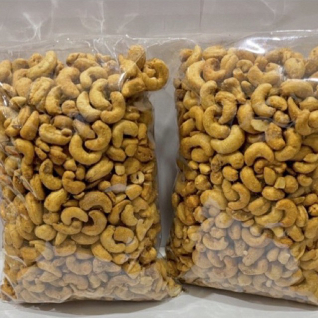 

KACANG METE 100 GR