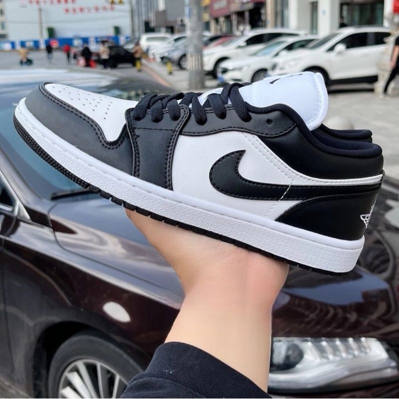 AIR JORDAN 1 BLACK WHITE 'PANDA' (W)