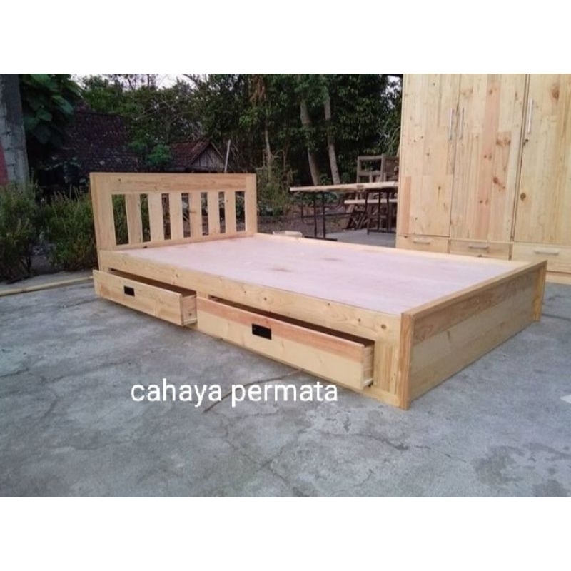 ranjang kayu jati Belanda tempat tidur dipan minimalis