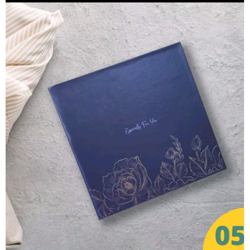 

HARDBOX KOTAK KADO CUSTOM UKURAN 10x8x4