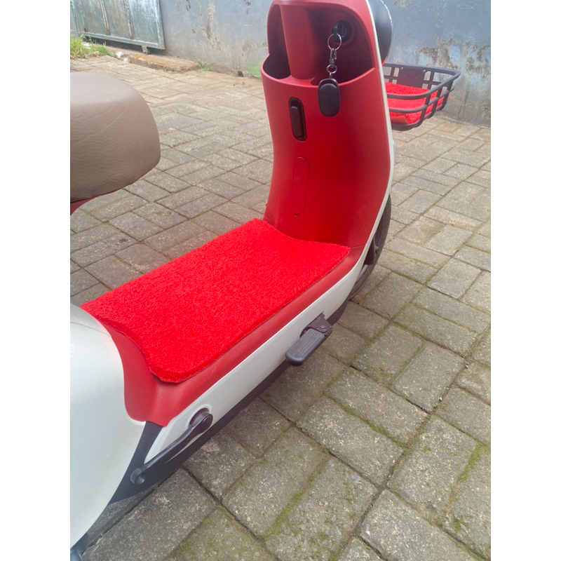 Karpet sepeda motor listrik UwinFly RF7