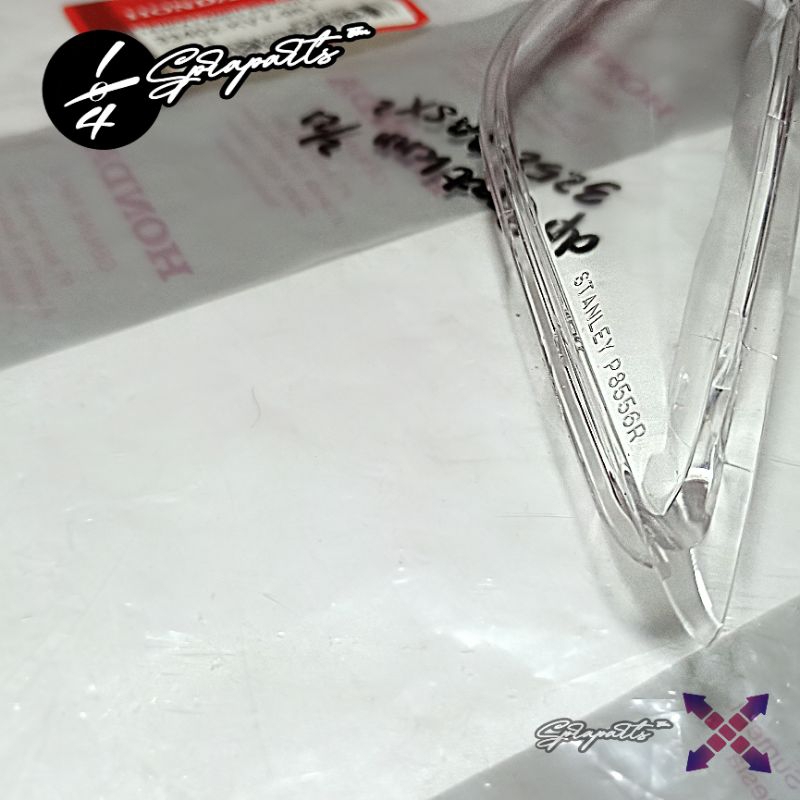 Mika Sein Kanan Depan Beat KarbuLens Winker R - 33402KVY961Original AHM