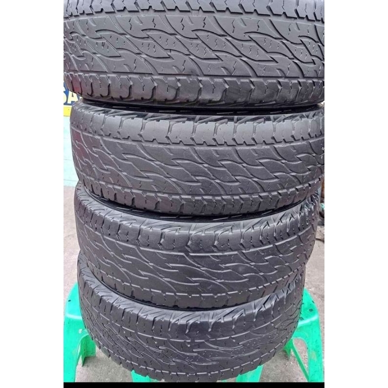 Ban mobil ring 16 ban mobil merk Bridgestone dueler ukuran 265/70,16