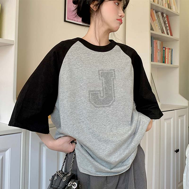 100% Katun Graphic Tee Baju Wanita Letter Atasan Wanita Oversize Kaos Putih T-shirt Couple Korean Style