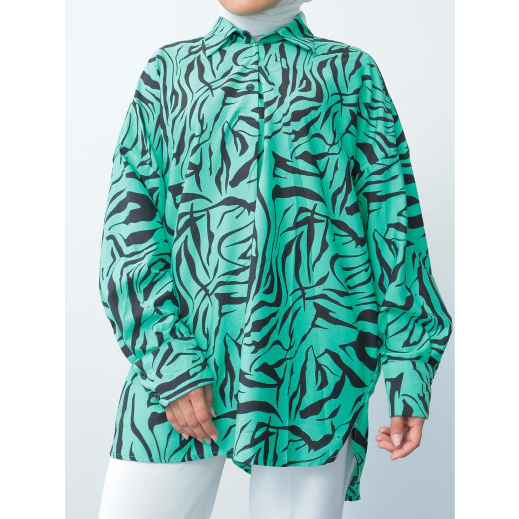 Blouse Wanita Naqia Oversize - 2301.01.029