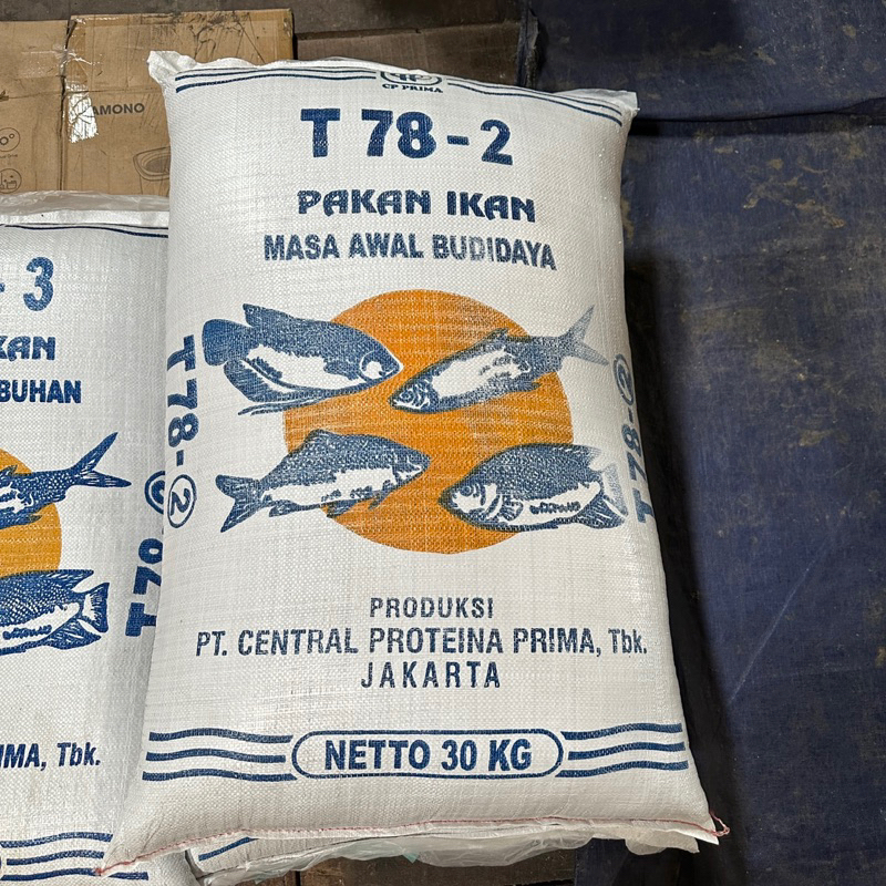 1 zak pelet nila gurame koi mujair 21% T78-2 T78-3 T78-4 / pointer