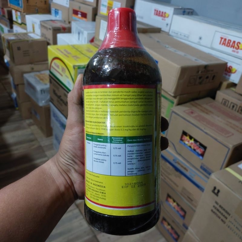 INSEKTISIDA VENUS 400 SL 1 LITER PENGENDALI PENGGEREK DAN PENGHISAP POLONG DAUN PADA KEDELAI