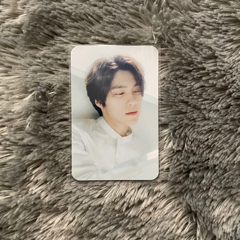 NCT WAYV HENDERY HOLIDAY PHOTOBOOK YIZHIYU BENEFIT PC PHOTOCARD