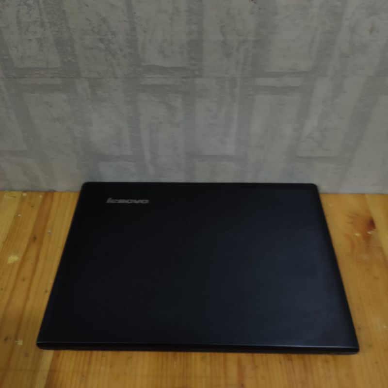 Laptop Lenovo G40 Amd A4-6210 Ram 4GB HDD 320GB Vga Amd Radeon R3 Graphic Windows 10 gaming