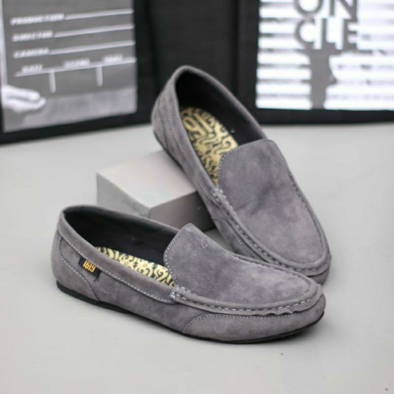 bungkusuku modmax - Sepatu Casual Slip On Pria Trendi Kulit Suede Selop Santai Main Kerja