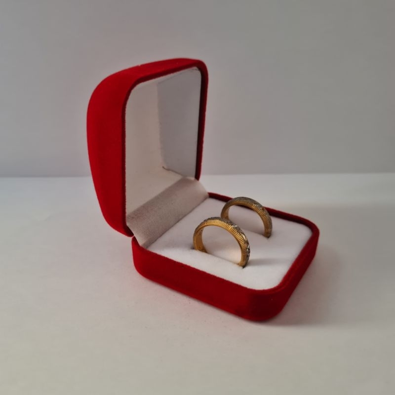 Jewellery Box Kotak Perhiasan Emas Sepasang Cincin Kotak Beludru Merah