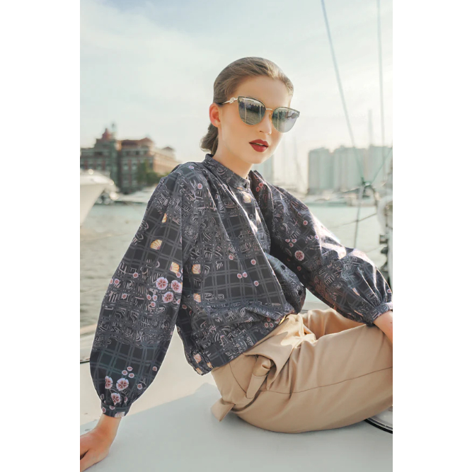 Aquarielle Crop Shirt By Benang Jarum - Black XS S M L XL XXL  buttonscarves series voal frozen drea