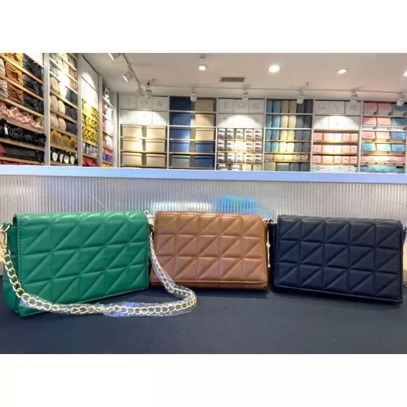 Miniso tas selempang,Bahu taki rantai