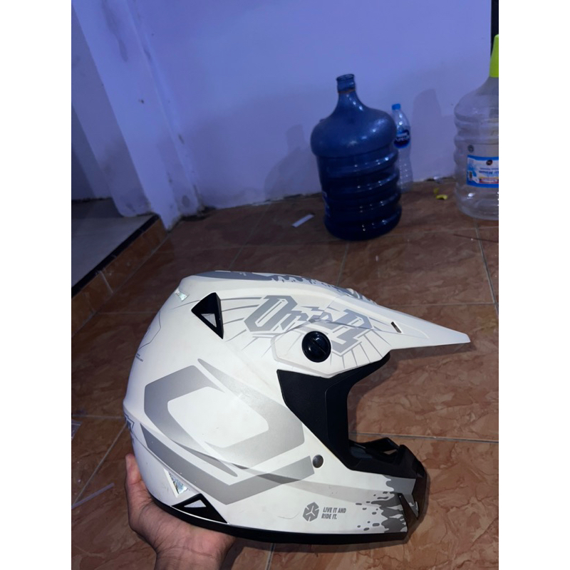 DIJUAL HELM RSV ORCA SIZE XL WARNA PUTIH