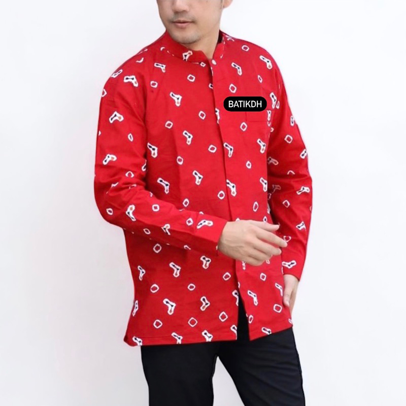 Tampan Kemeja Batik Jumputan Lengan Panjang Warna Merah Lapis Furing Bahan Katun Cap Handmade Solo