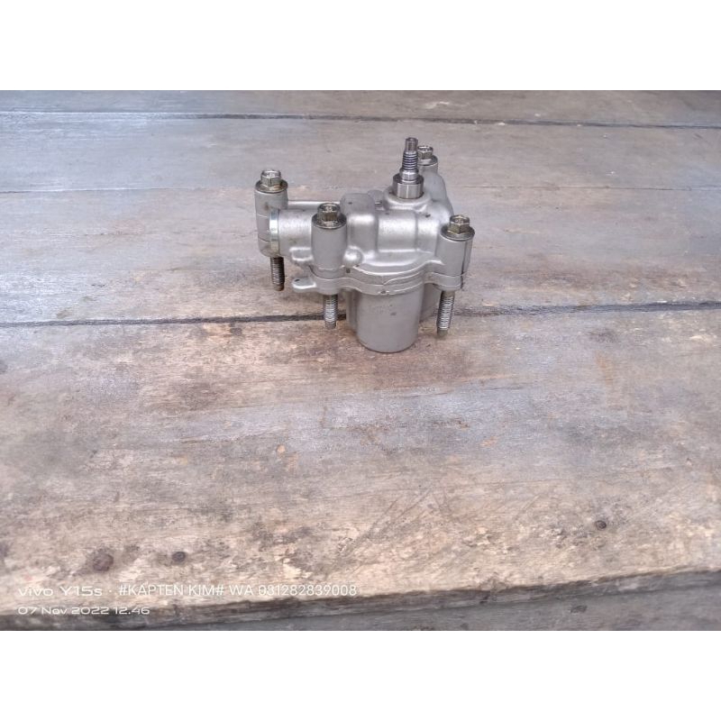 pompa Oli Grand Livina original l 11