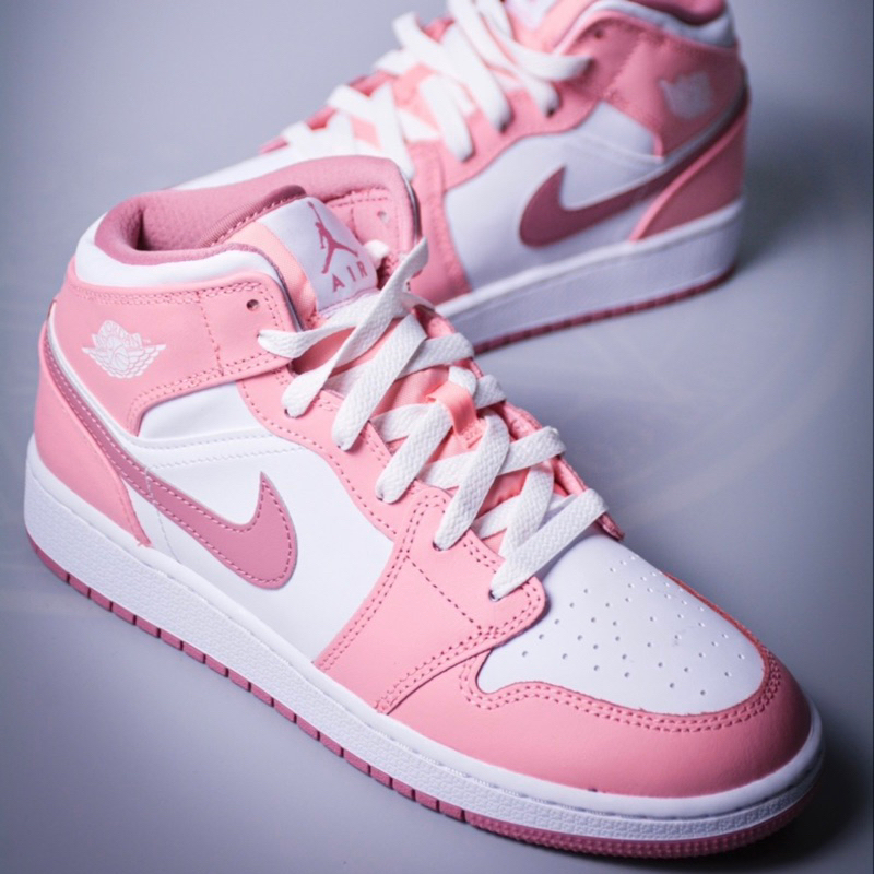 Nike Air Jordan 1 Mid Pink Valentine Day 100% Authentic