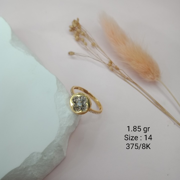 Cincin model van cleef mata ac 3443 - 1.85 kuning 375/8K