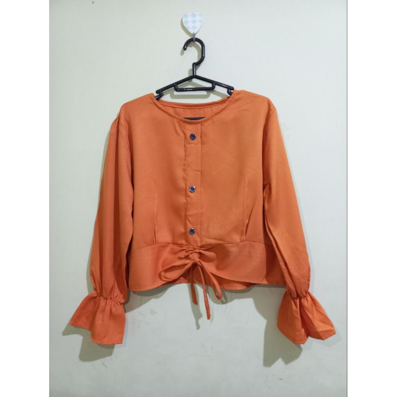 Atasan Wanita Crop Top Lengan Panjang Kekinian