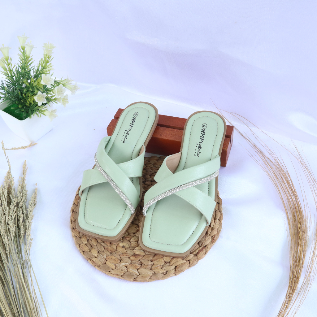 HMF Meyti Sandal Wanita AL08