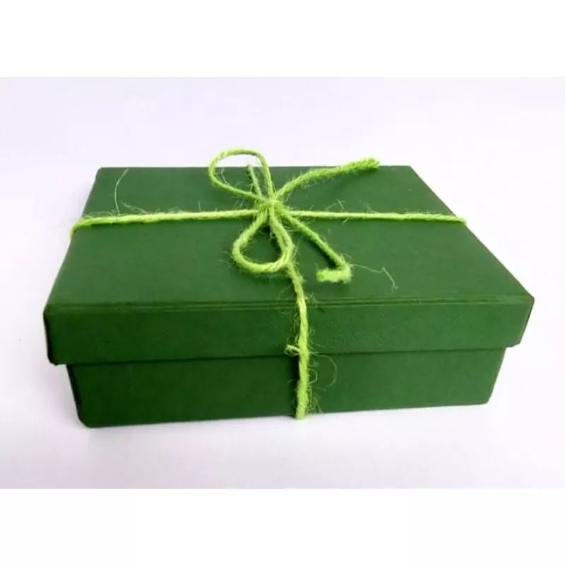 

kotak kado / giftbox / box dompet / hampers 11x13x4, 5cm
