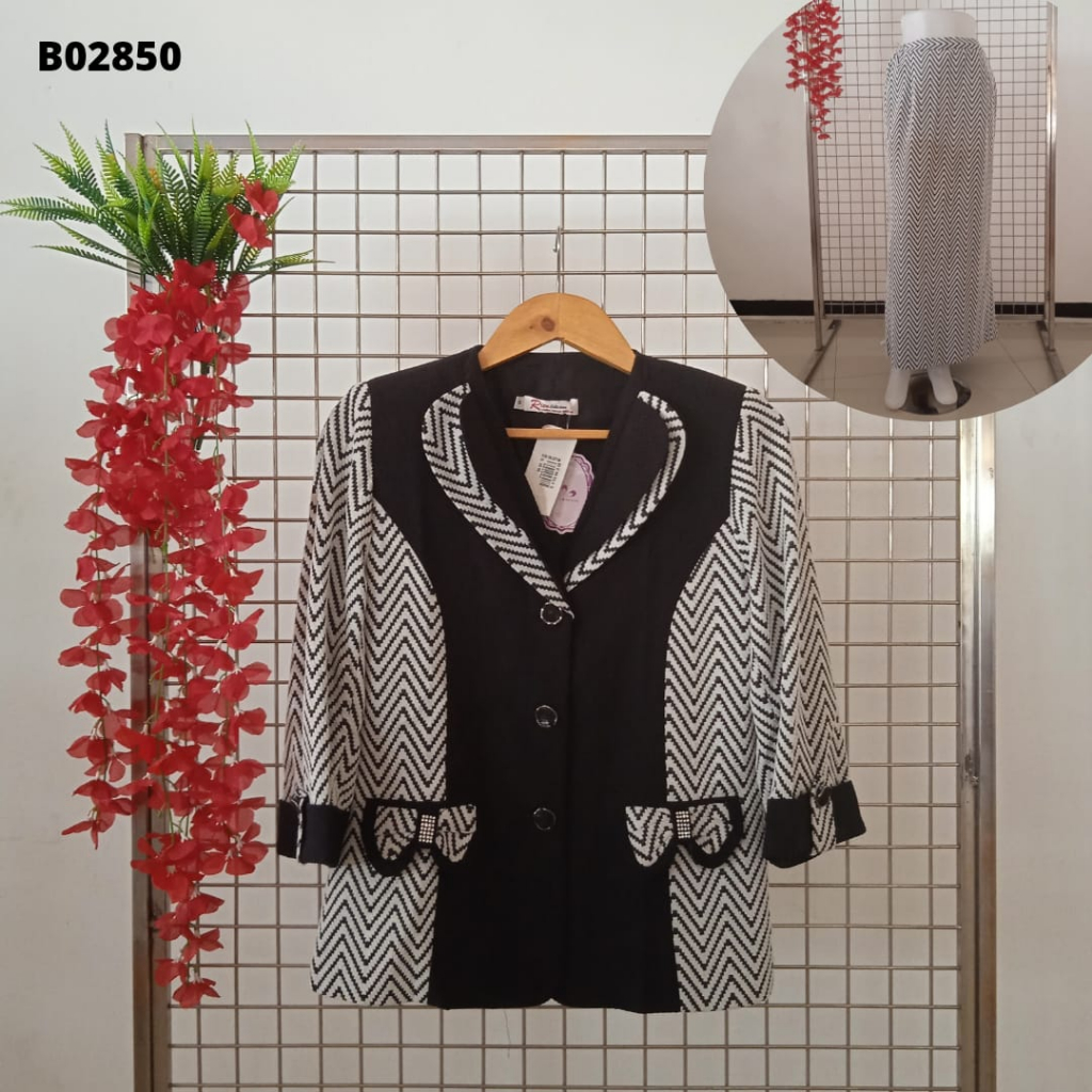 SETELAN WANITA BLAZER ROK Motif Zigzag