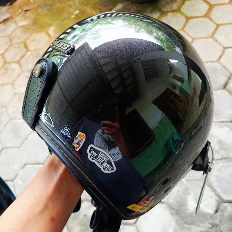 Helm Bogo NJS Gun Metal Kaca Injak Preloved