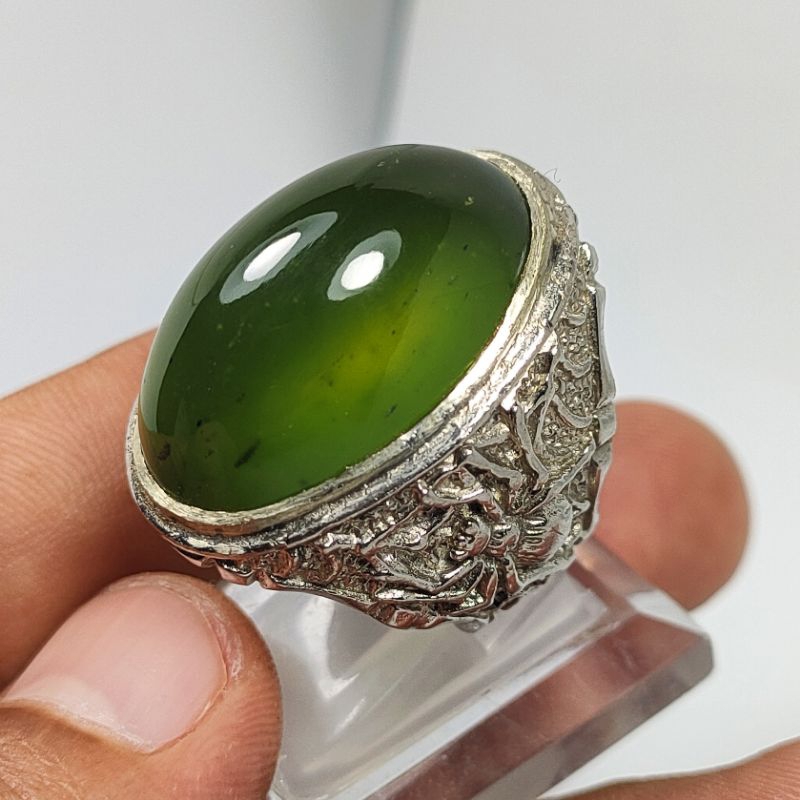 BATU AKIK NATURAL GREEN SERPENTINE GIOK ACEH KODE 02649