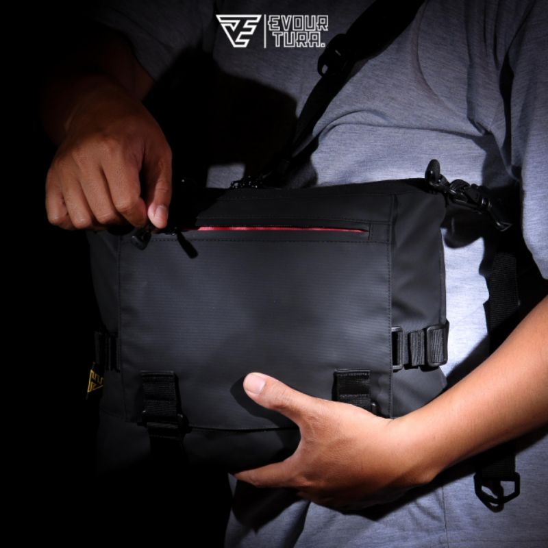 Tas Selempang Pria Waterproof Premium Anti air Sling bag Warna hitam evourtura  [ HUSTLE ]