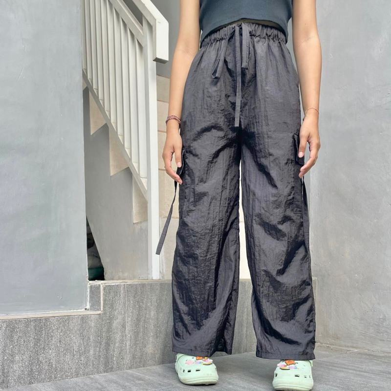 Celana Cargo Parasut Wanita Korean Look Kekinian