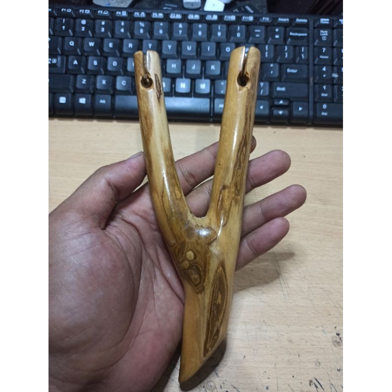 Frame ketapel ikan leher panjang dari bahan kayu kopi - bonus karet tube siap pakai