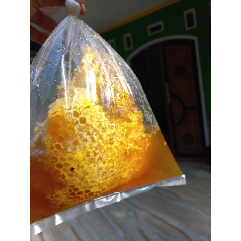 

madu sarang apisdorsata isi 1kg