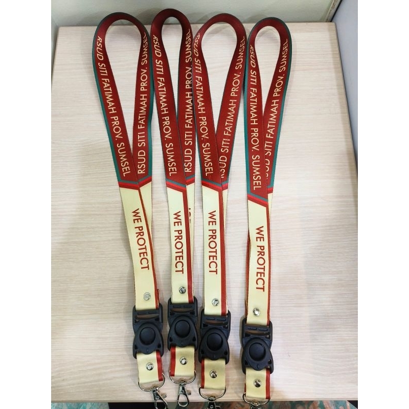 

Tali Lanyard custom