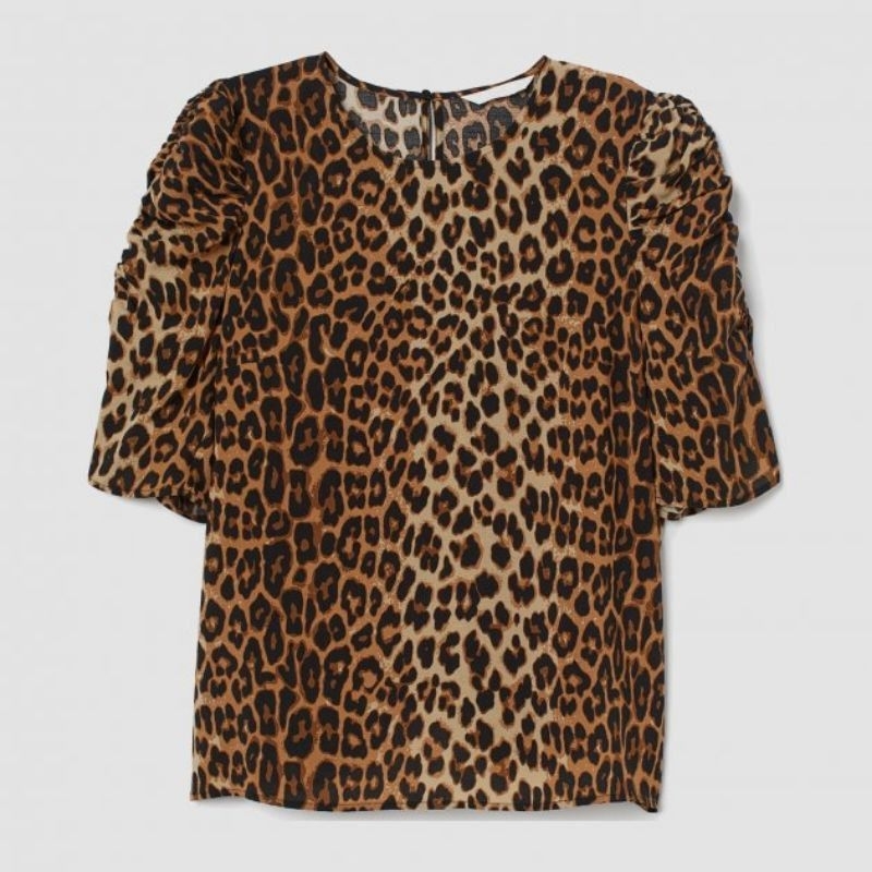 Hnm ruched Leopard Short sleeve Blouse