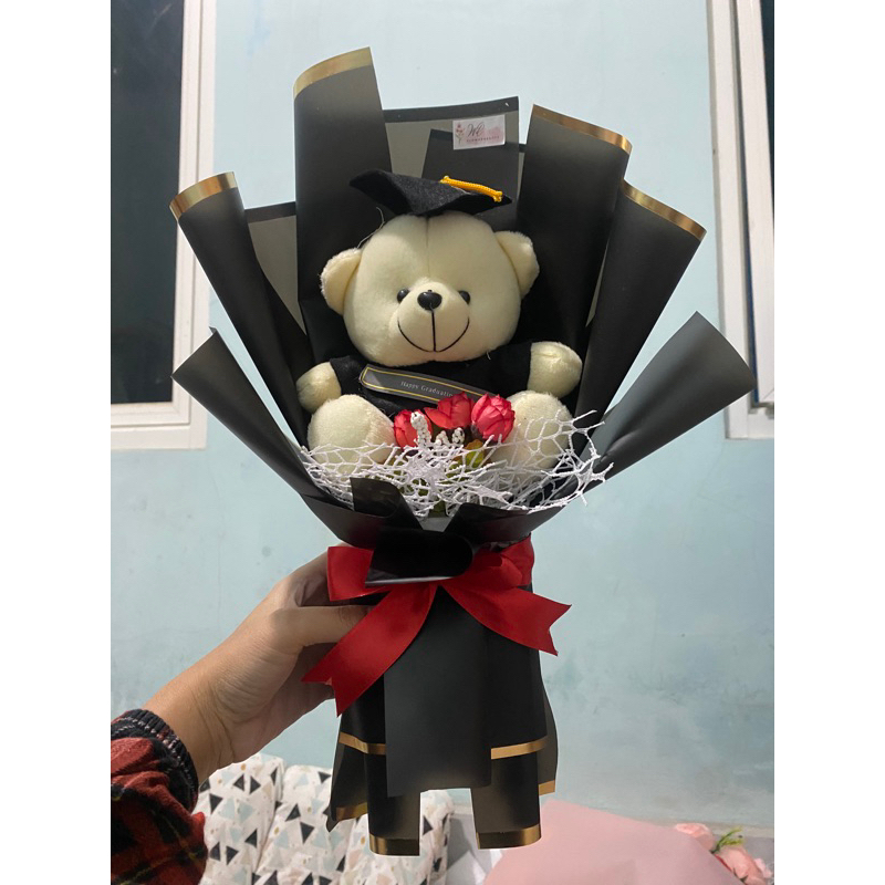 buket boneka wisuda