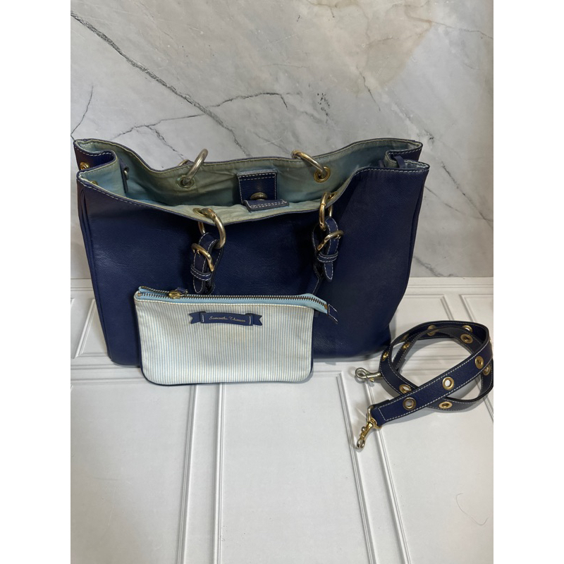 Samantha Thavasa Tote Bag