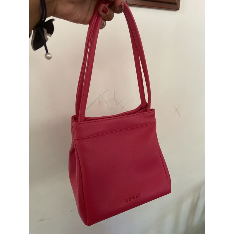 Tas Roosy Holmes Bag Fuschia