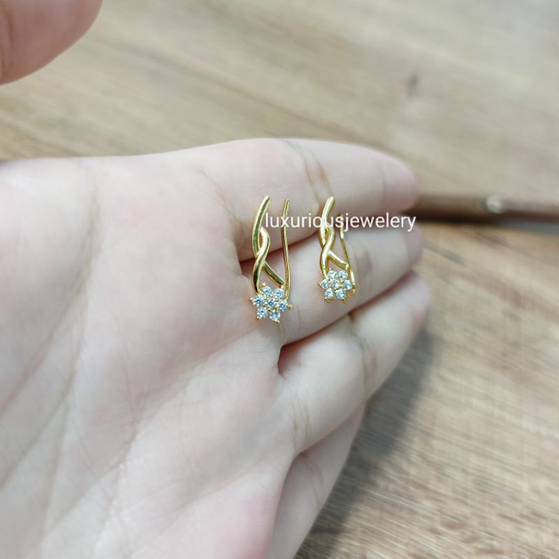 Anting salur Replika Berlian