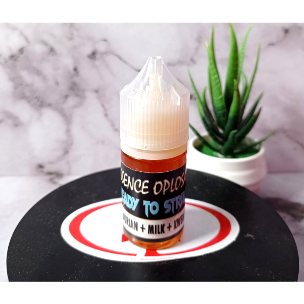 Essen Oplosan Durian + MILK + Kweni / Essen Oplosan Siap Pakai 30ML