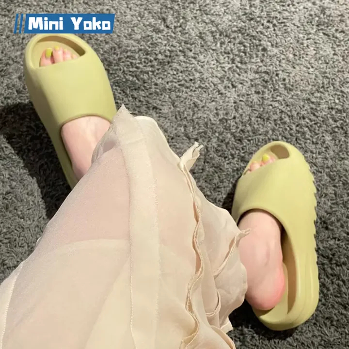 Mini Yoko Sandal slop wanita terbaru 2023 Sendal wanita kekinian import korea jelly murah Sandal slip on karet Perempuan EVA