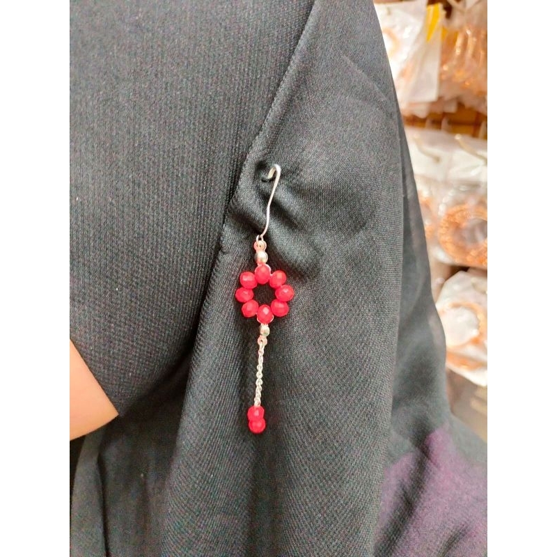 anting hijab viral